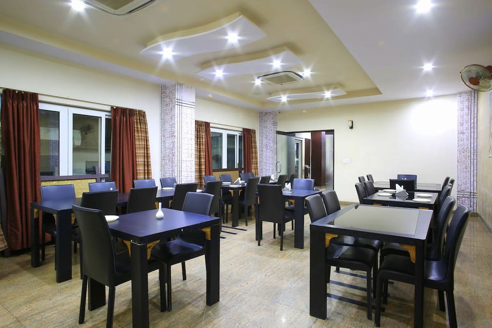 Hotel Royal Palm - A Budget Hotel in Udaipur